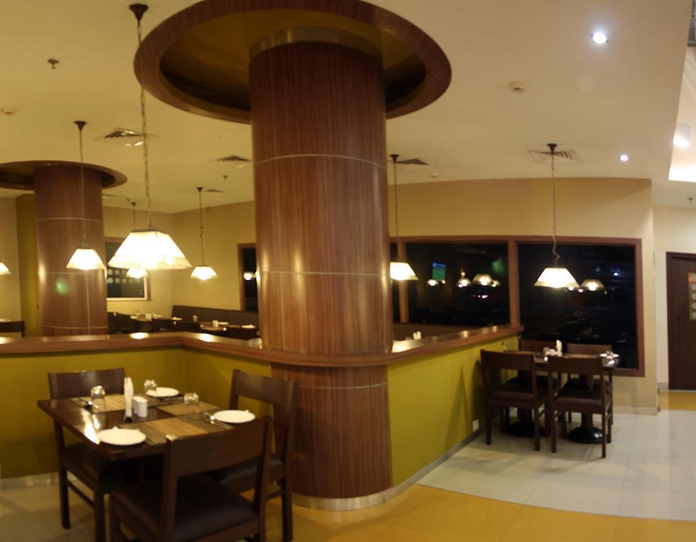 Agartala Hotel Exterior foto